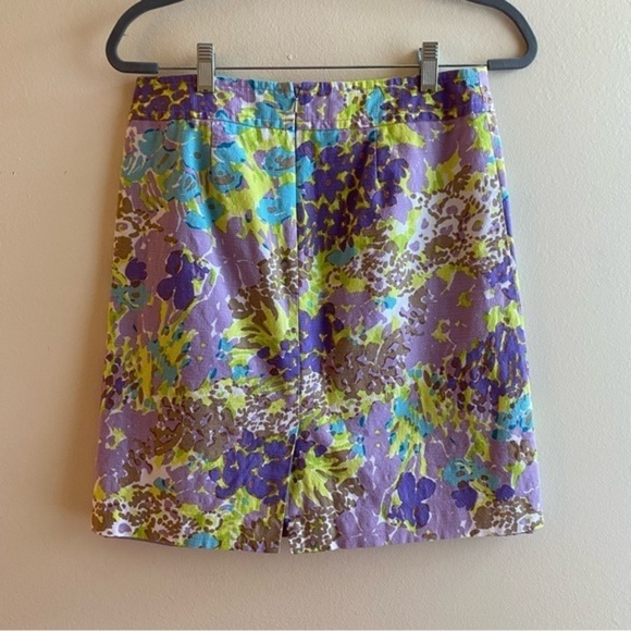 TALBOTS Skirt Size 4 VGUC Lavender floral pattern - Picture 2 of 7